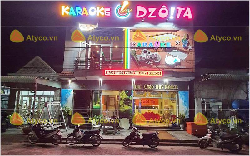 thiết kế bảng hiệu karaoke