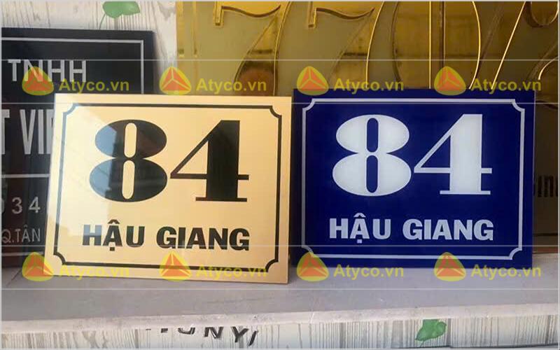 bảng hiệu mica